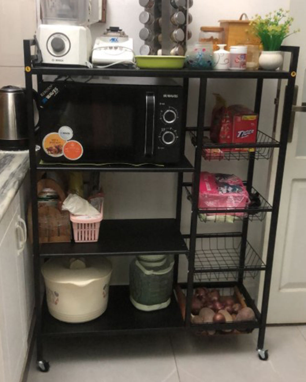 Multifunctional Storage Rack by Matrix